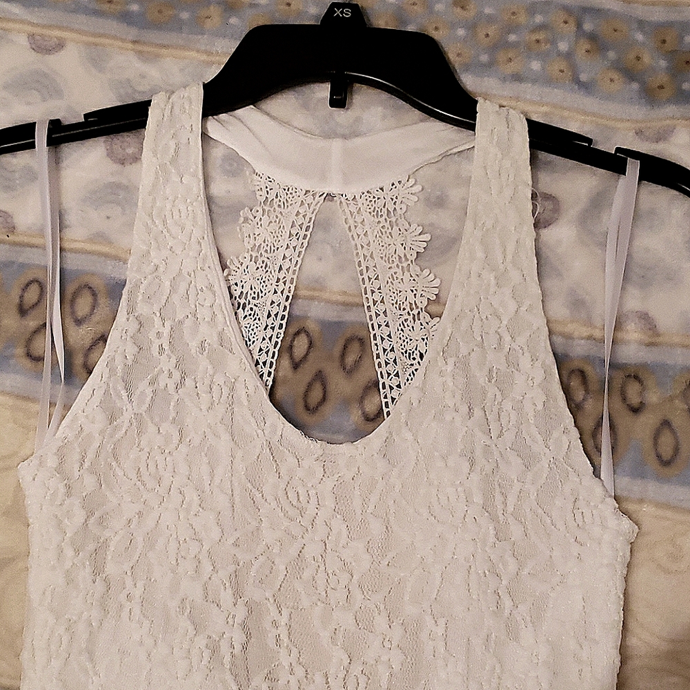Dress - Picture 4 of 5
